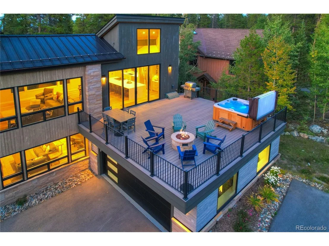 Photo of 19 White Cloud Dr