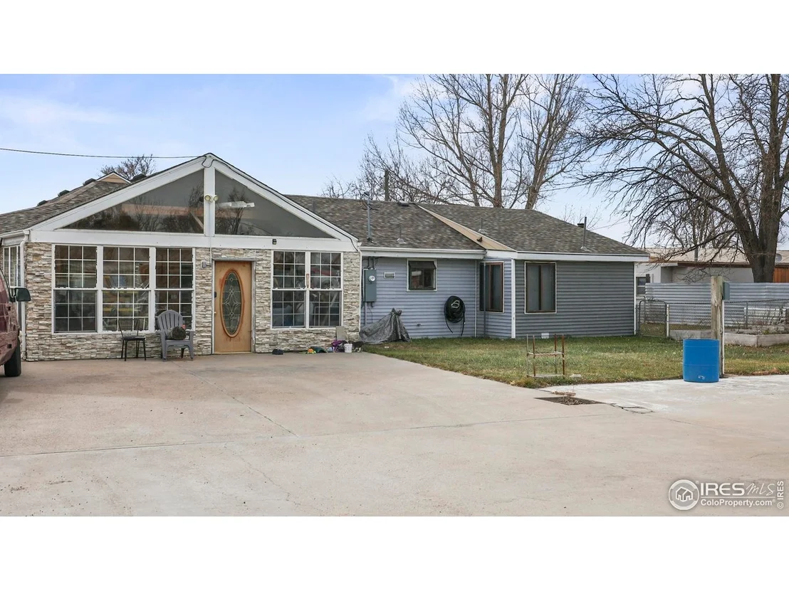 Photo of 15985 Echo Rd