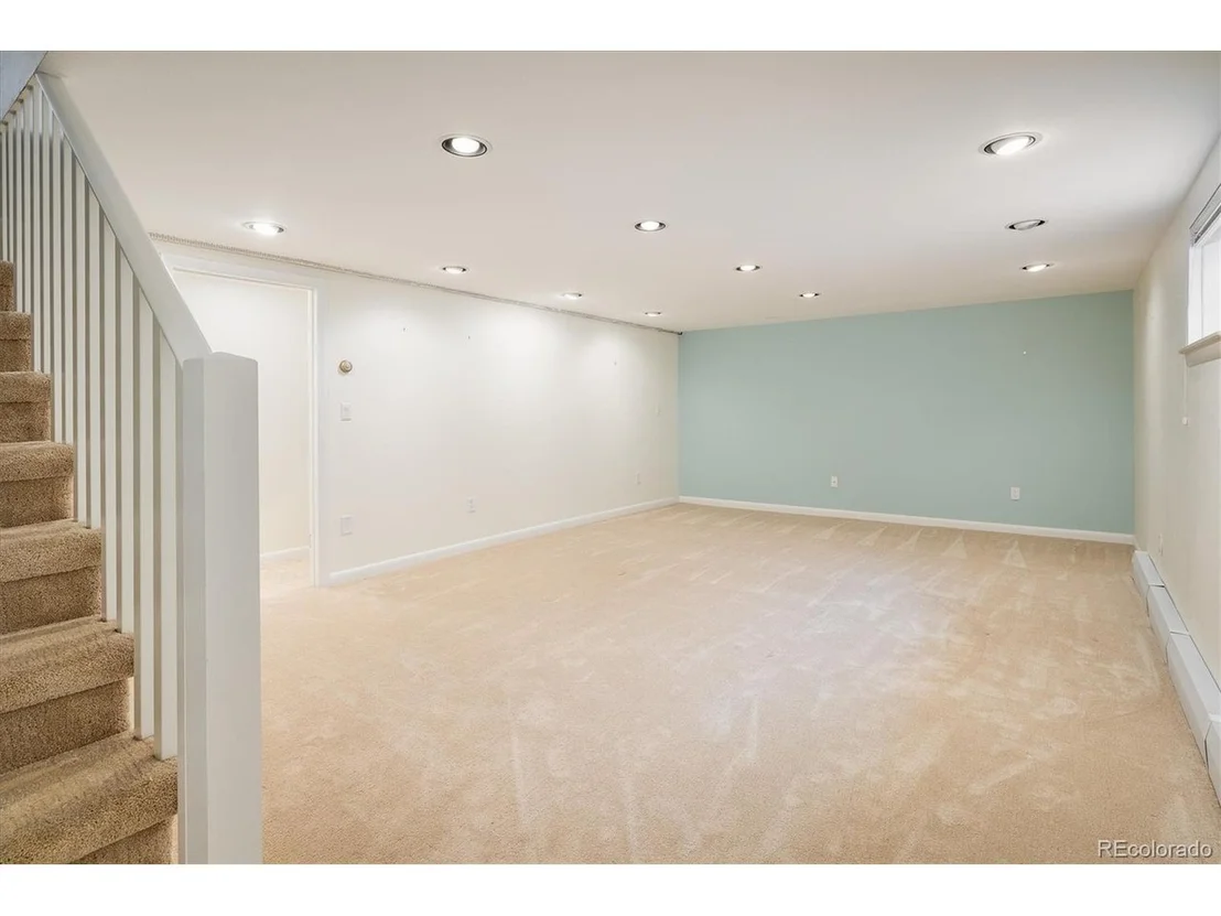 Photo of 350 Auburn St
