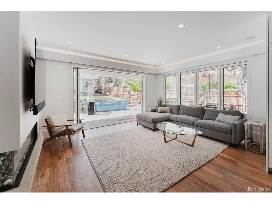 Photo of 504 Marine St