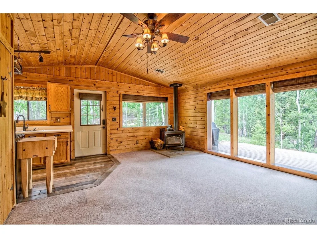 Photo of 130 Summit Way