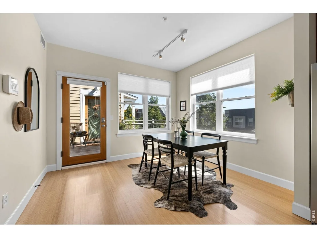 Photo of 1299 Yellow Pine Ave