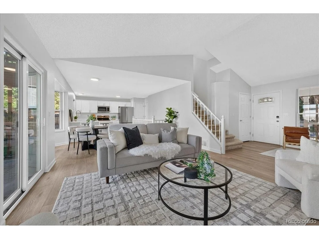Photo of 8547 Union Cir