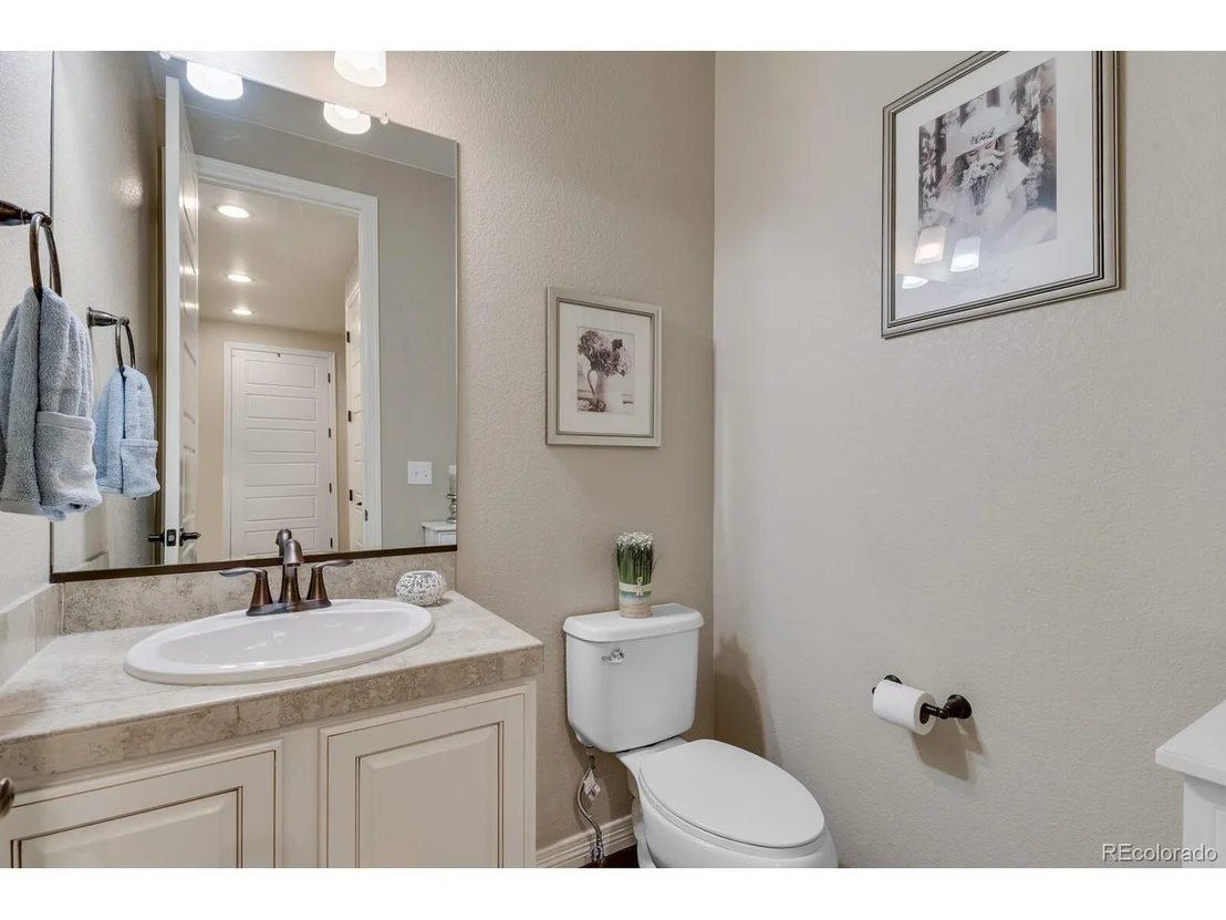 Photo of 5516 Fairmount Dr