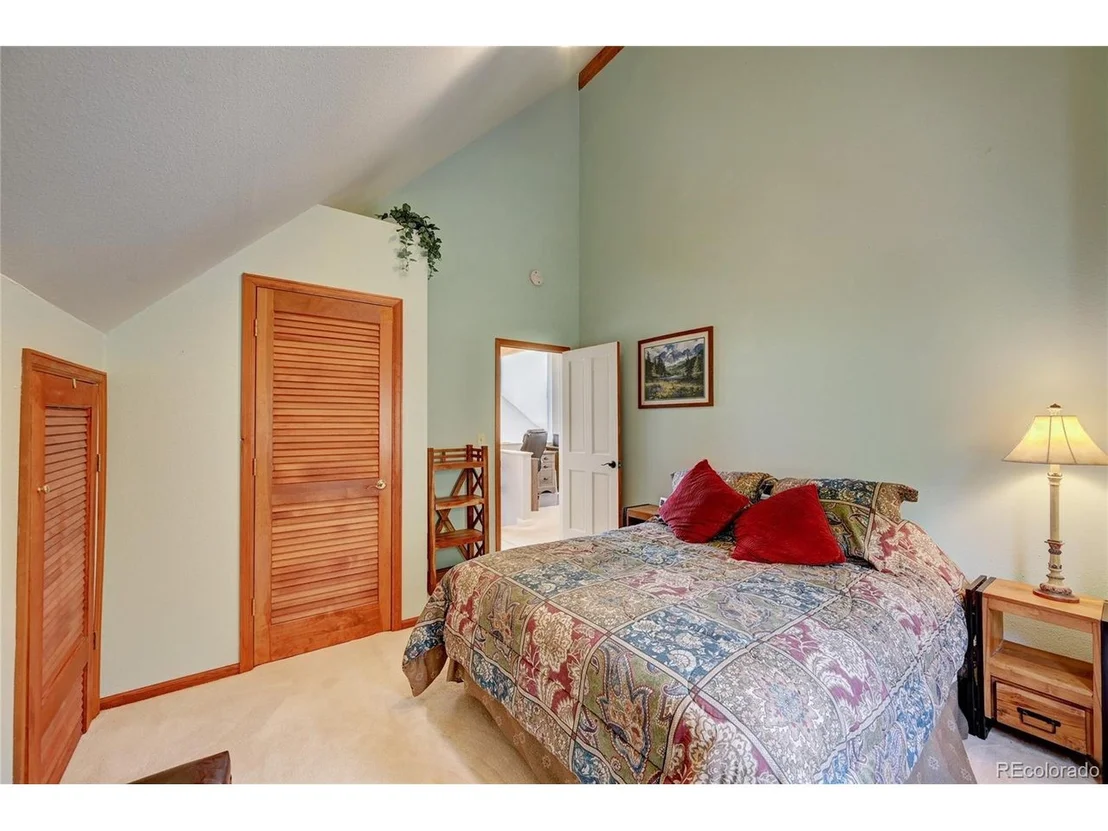 Photo of 30382 Mary Dr