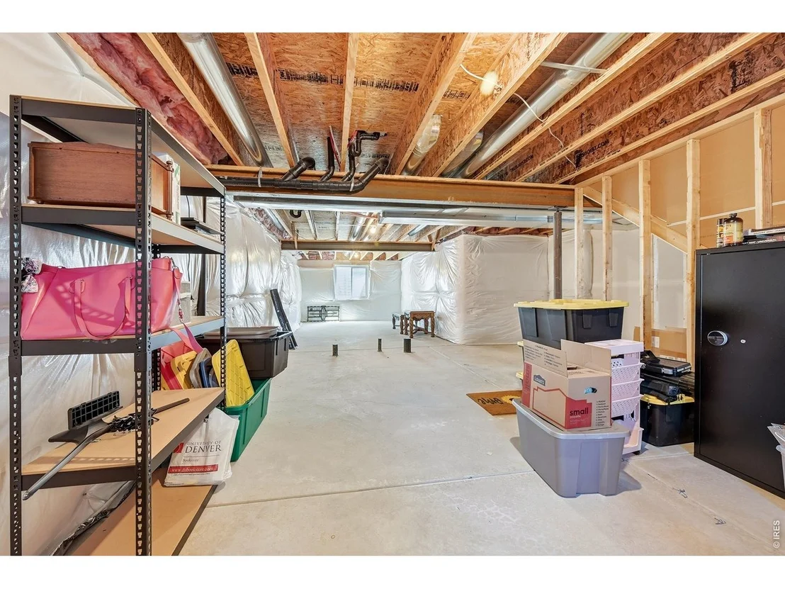 Photo of 987 Axis Dr
