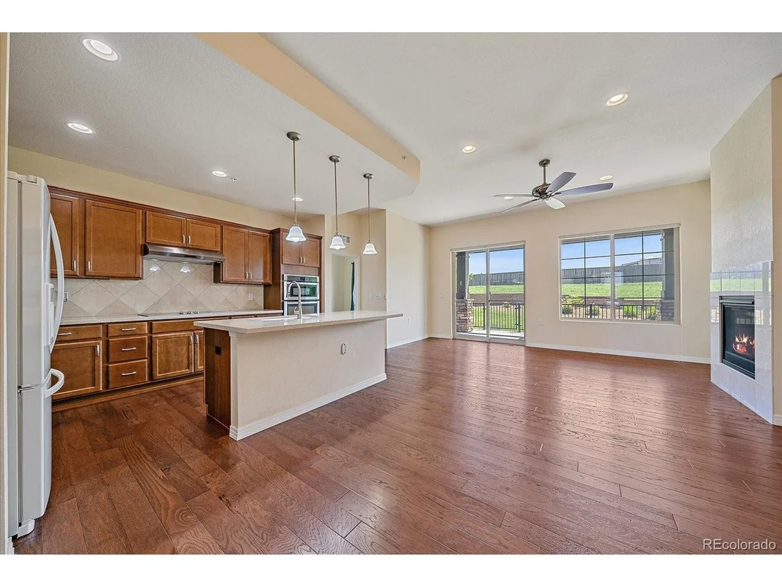 Photo of 1130 Summit View Dr