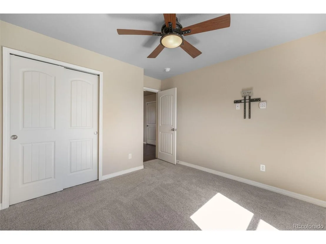 Photo of 7704 Cruzer Hts