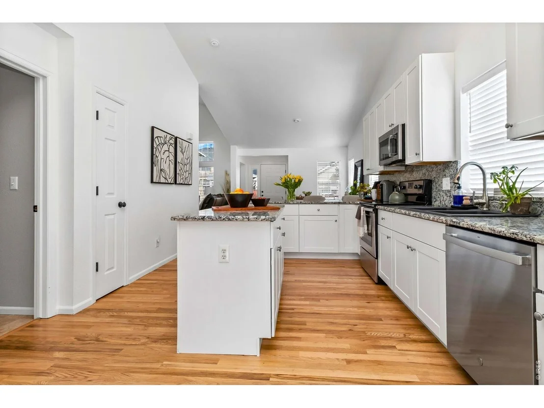Photo of 111 Bayside Cir
