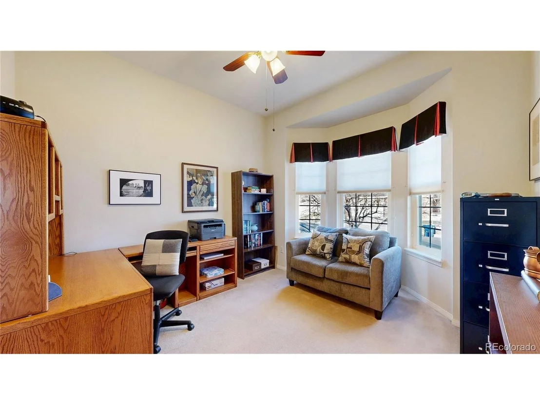 Photo of 1330 Iris Cir