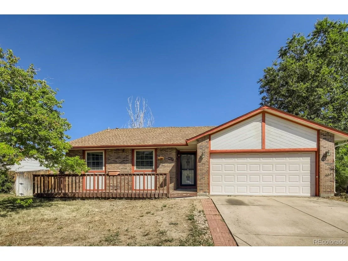 Photo of 4413 E 107th Cir