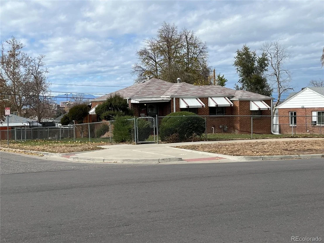 Photo of 3601 N Steele St