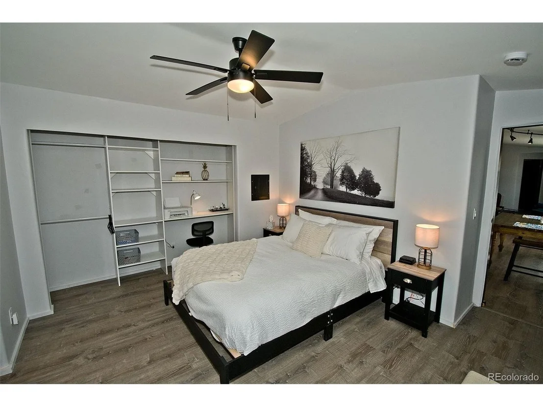 Photo of 27378 Red Cloud Ave
