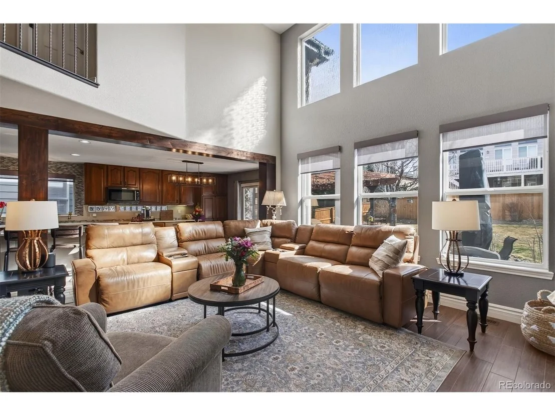 Photo of 10060 Matthew Ln