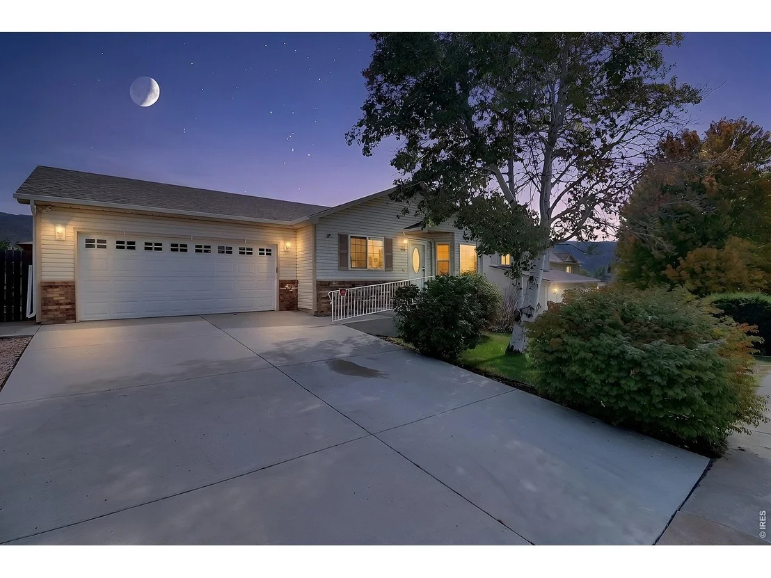 Photo of 3100 Cody Ave