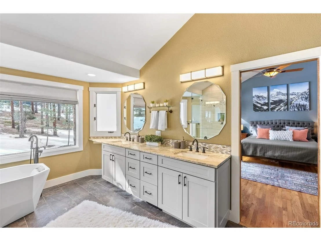 Photo of 2281 Baldy Ln