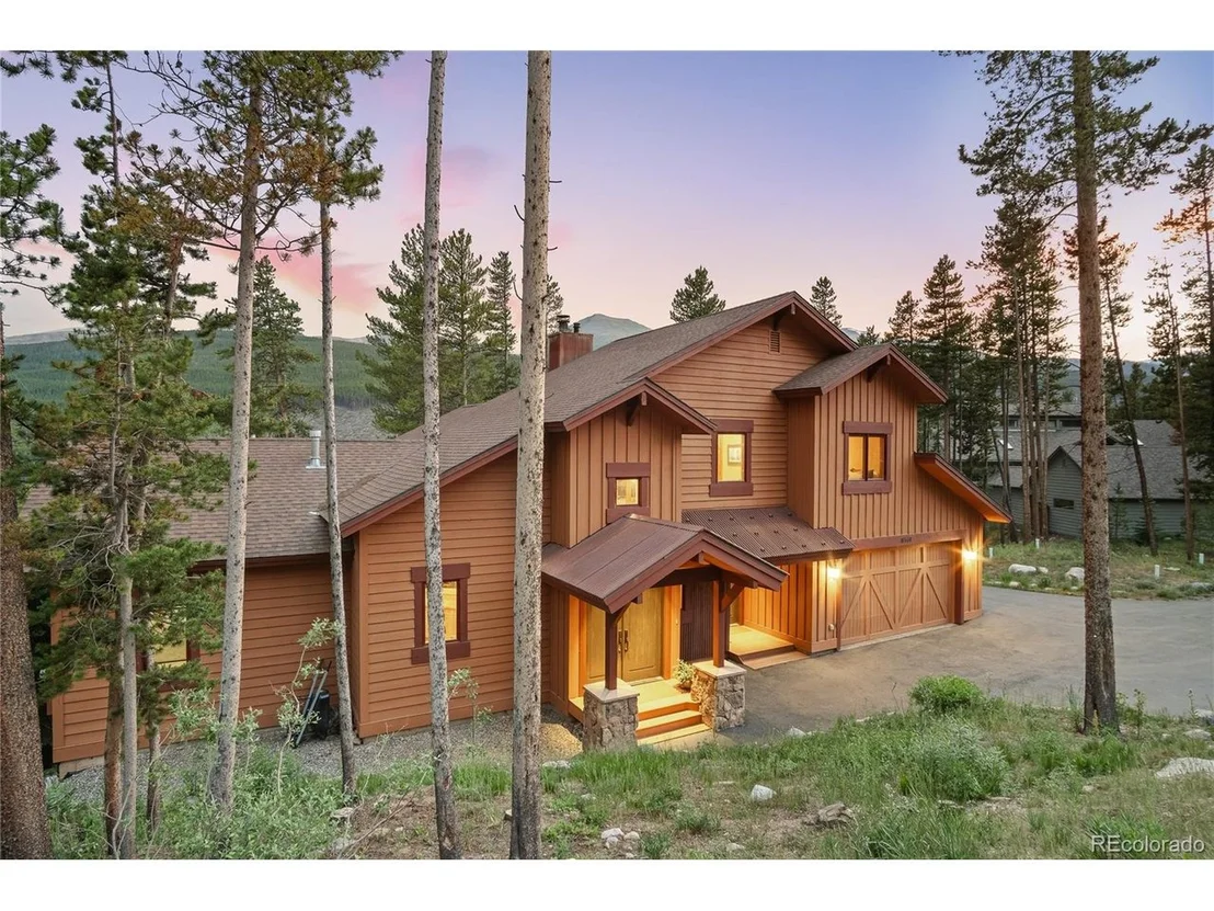 Photo of 314 Coronet Dr
