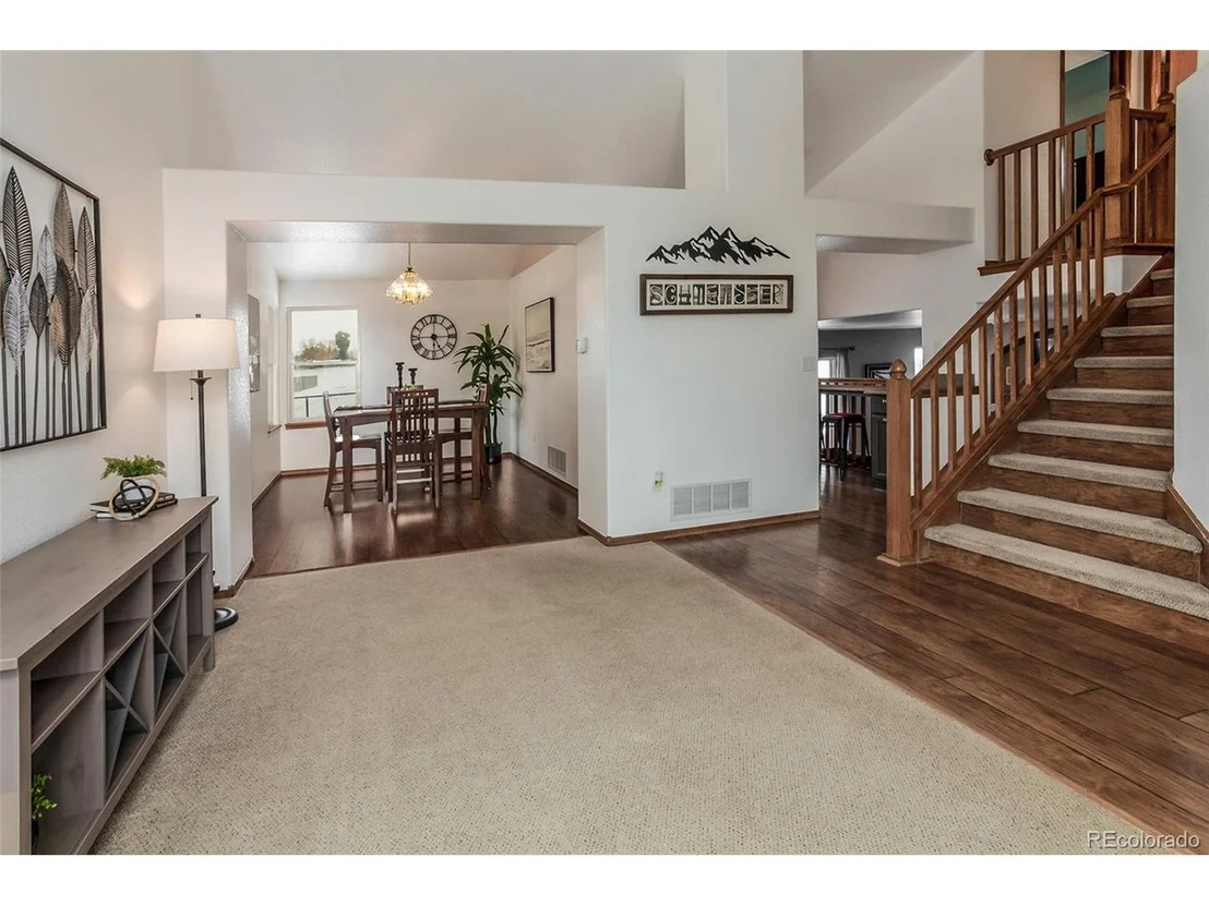 Photo of 555 Cherrywood Dr