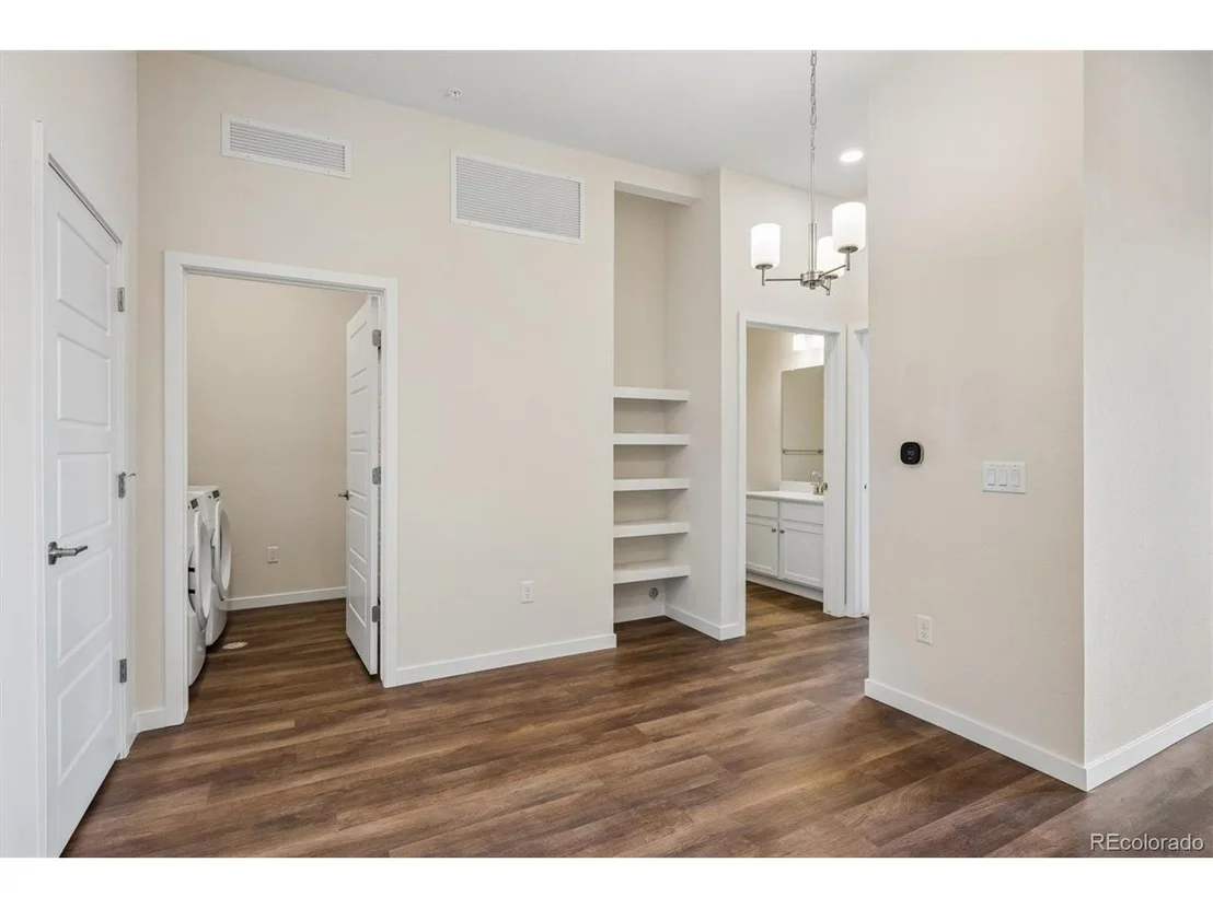 Photo of Unit 2103 at 485 Interlocken Blvd