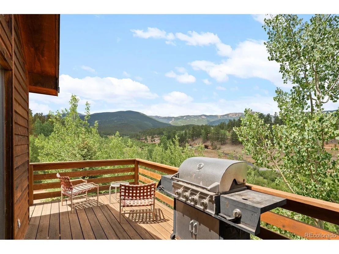 Photo of 1682 Clark Rd