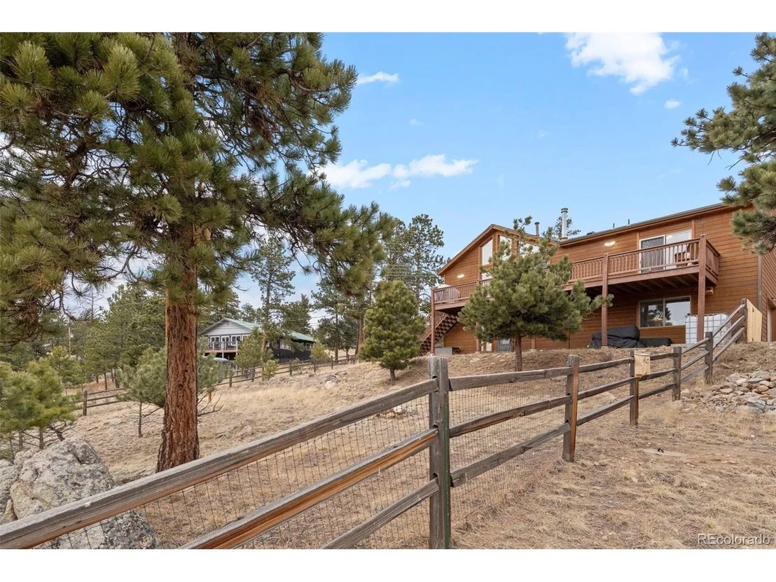 Photo of 34 S Circle Dr