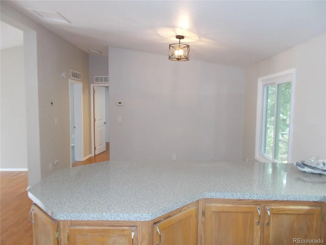 Photo of 1275 W Custer Pl