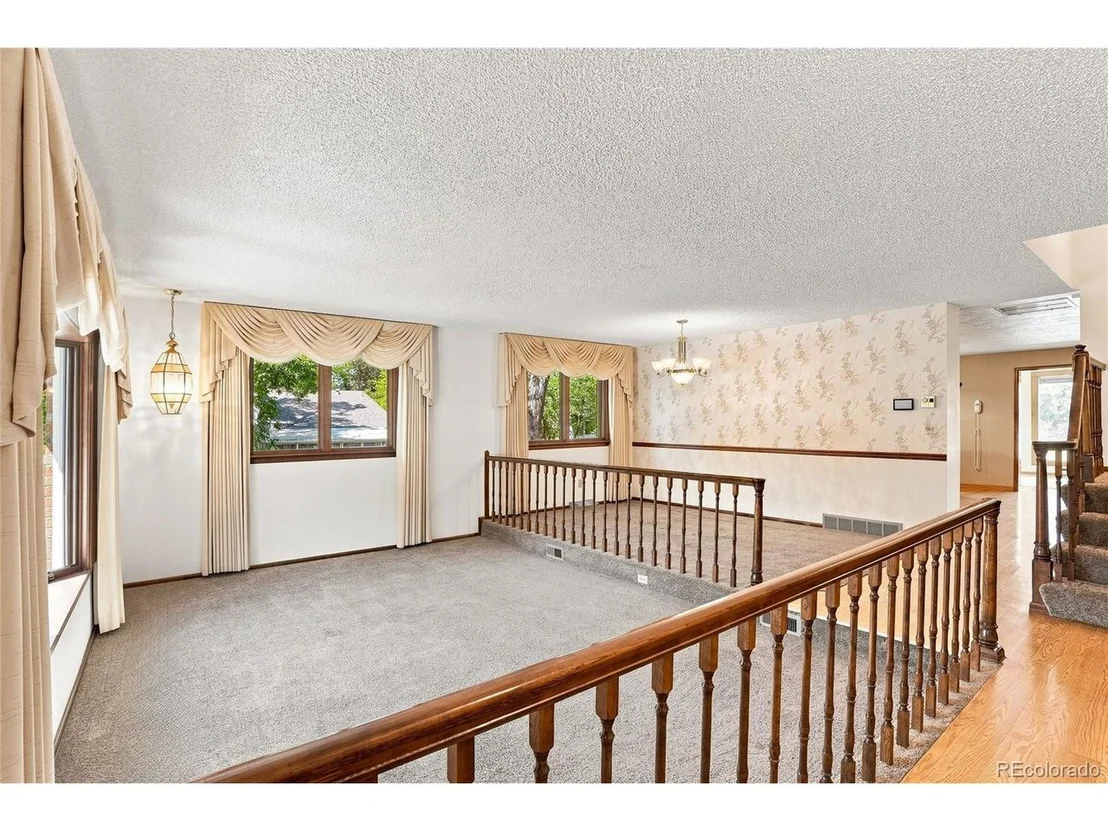 Photo of 4641 W 108th Pl