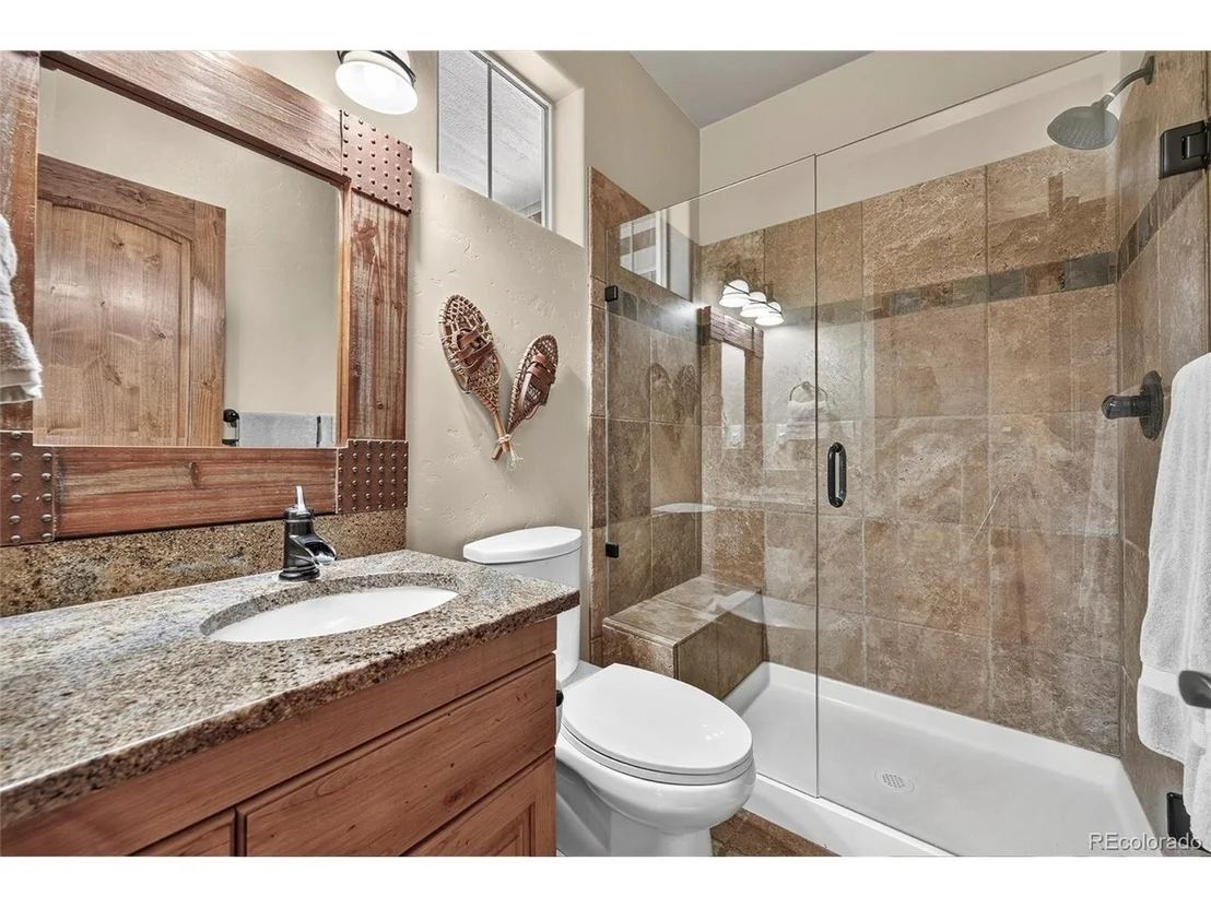 Photo of 103 Peak View Dr