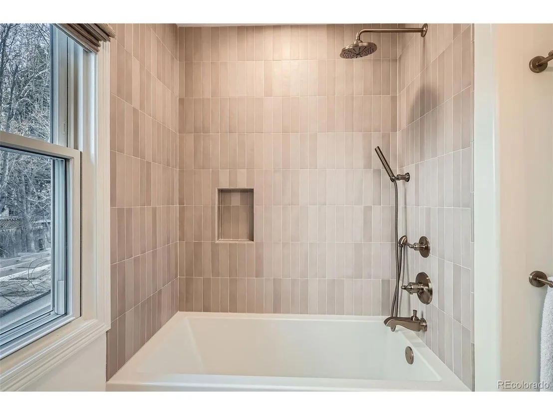 Photo of 366 Elm St