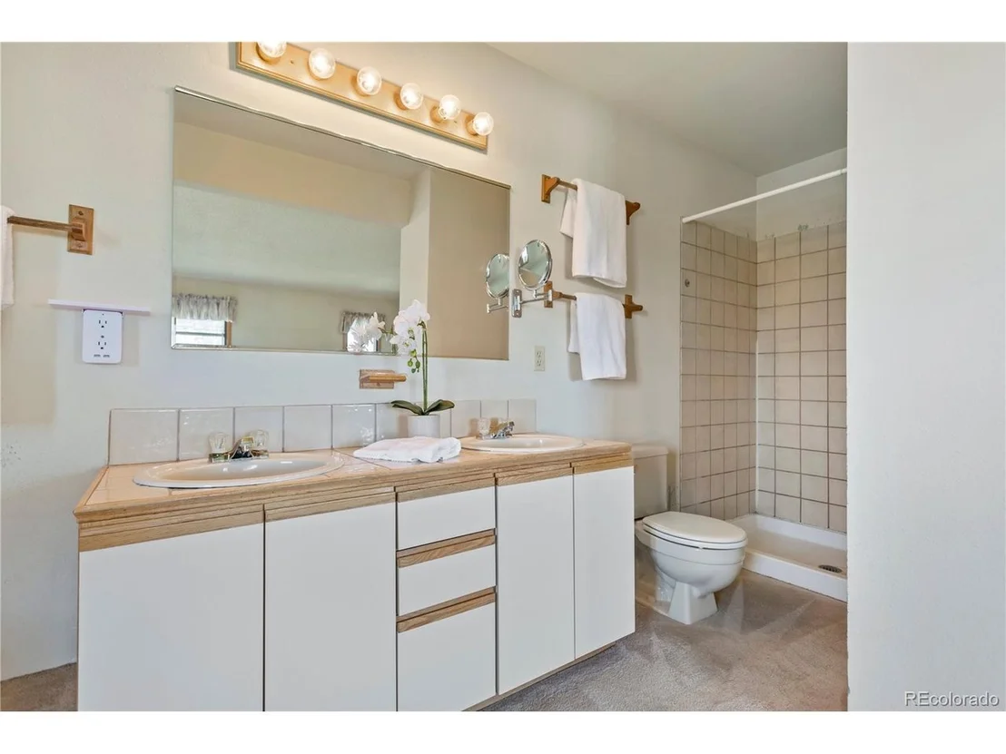 Photo of 752 Meadow Station Cir