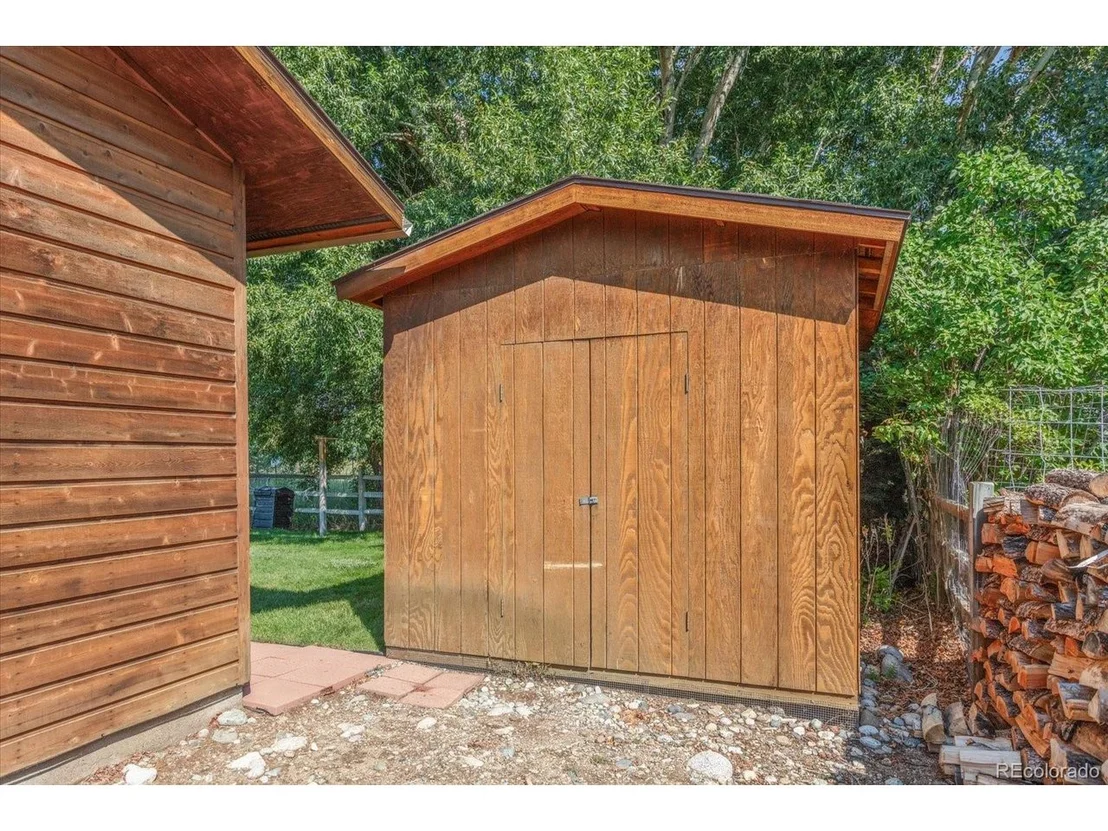 Photo of 1326 Angelview Cir