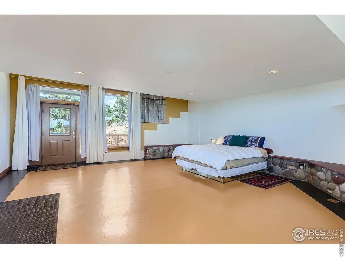 Photo of 2450 Eagle Ridge Rd