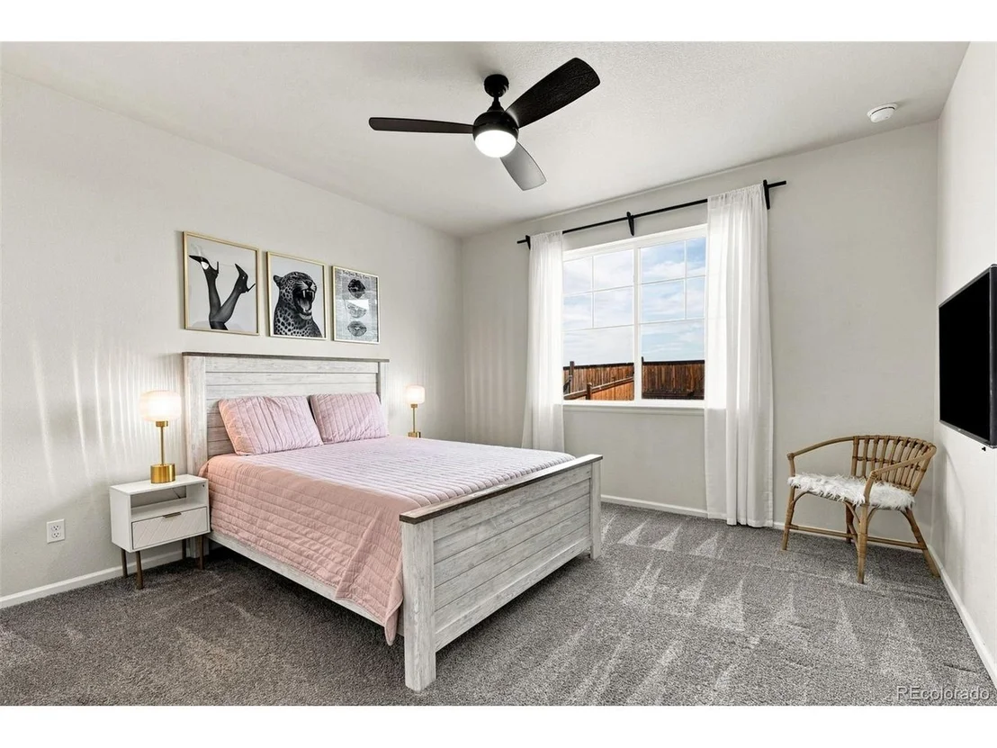 Photo of 3943 White Leaf Pl