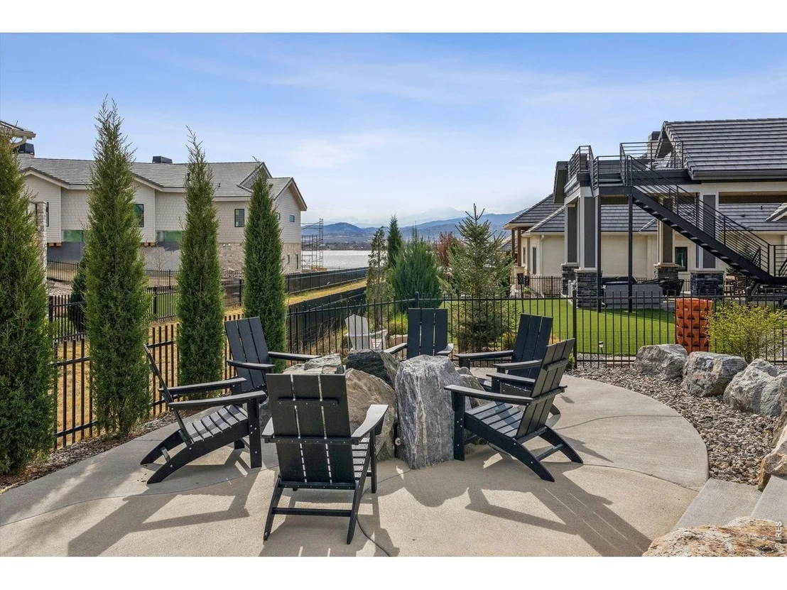 Photo of 2355 Sugarloaf Rd