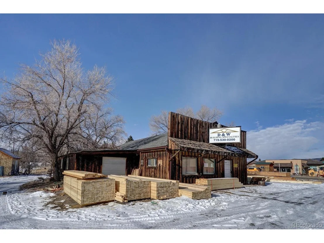 Photo of 77 Illinois Ave