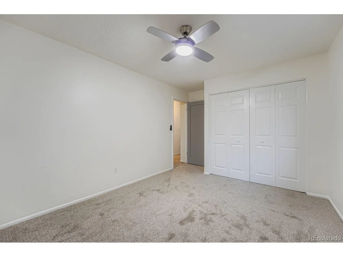 Photo of 2512 S Sable Way