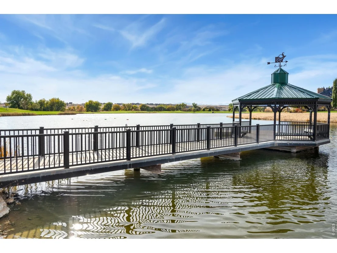Photo of 2084 Bayfront Dr