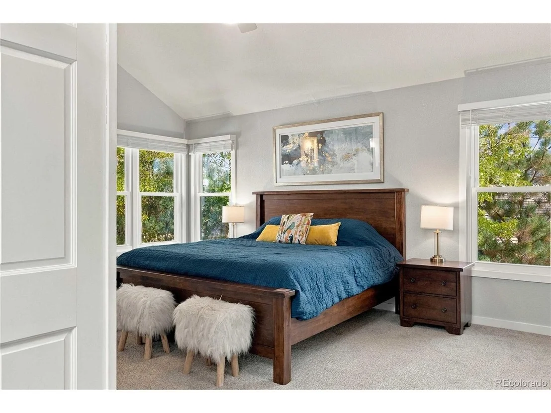 Photo of 24 Mesa Oak