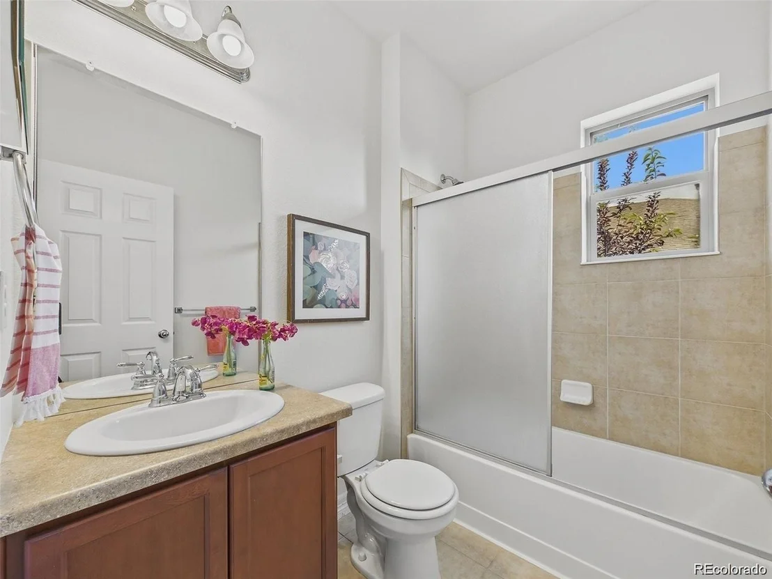 Photo of 16593 Prospect Ln