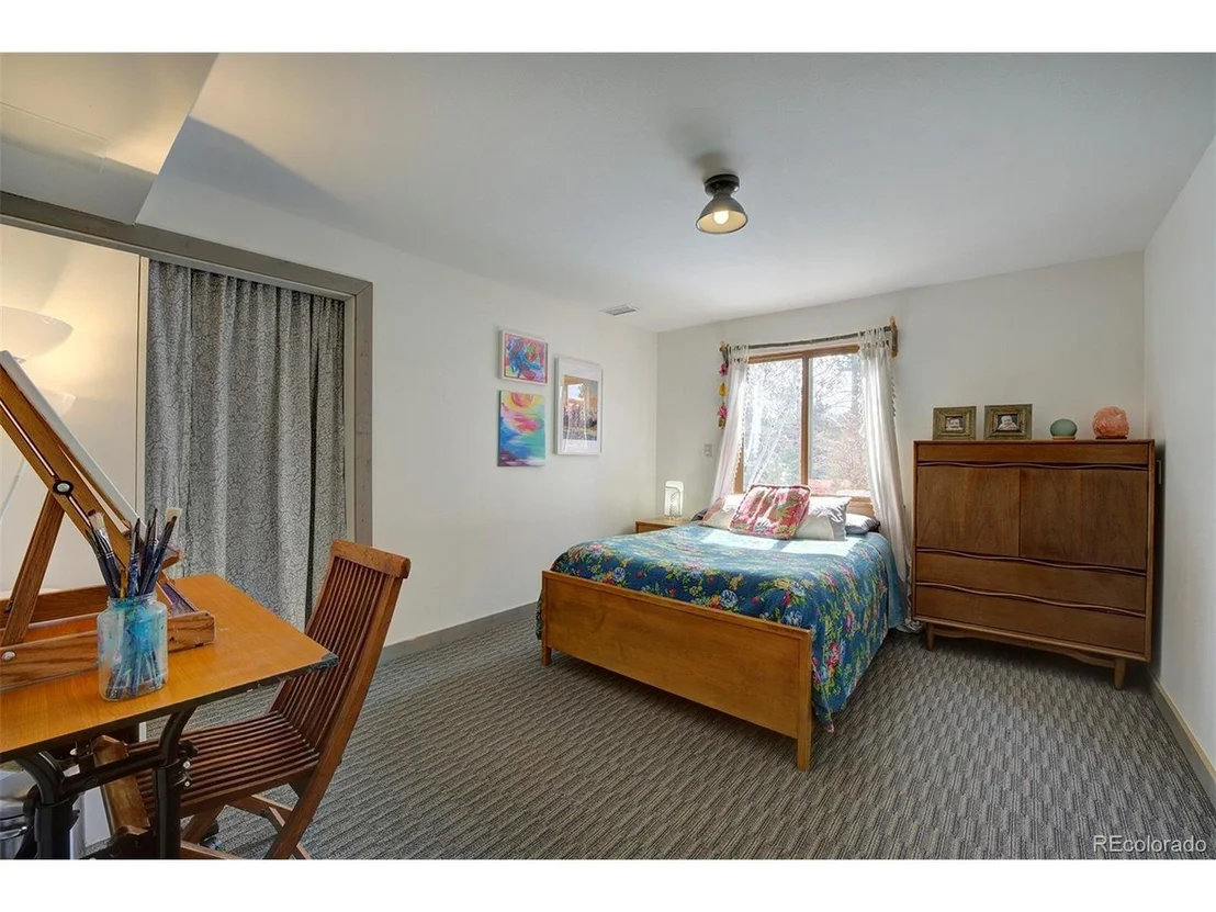Photo of 352 Patty Dr