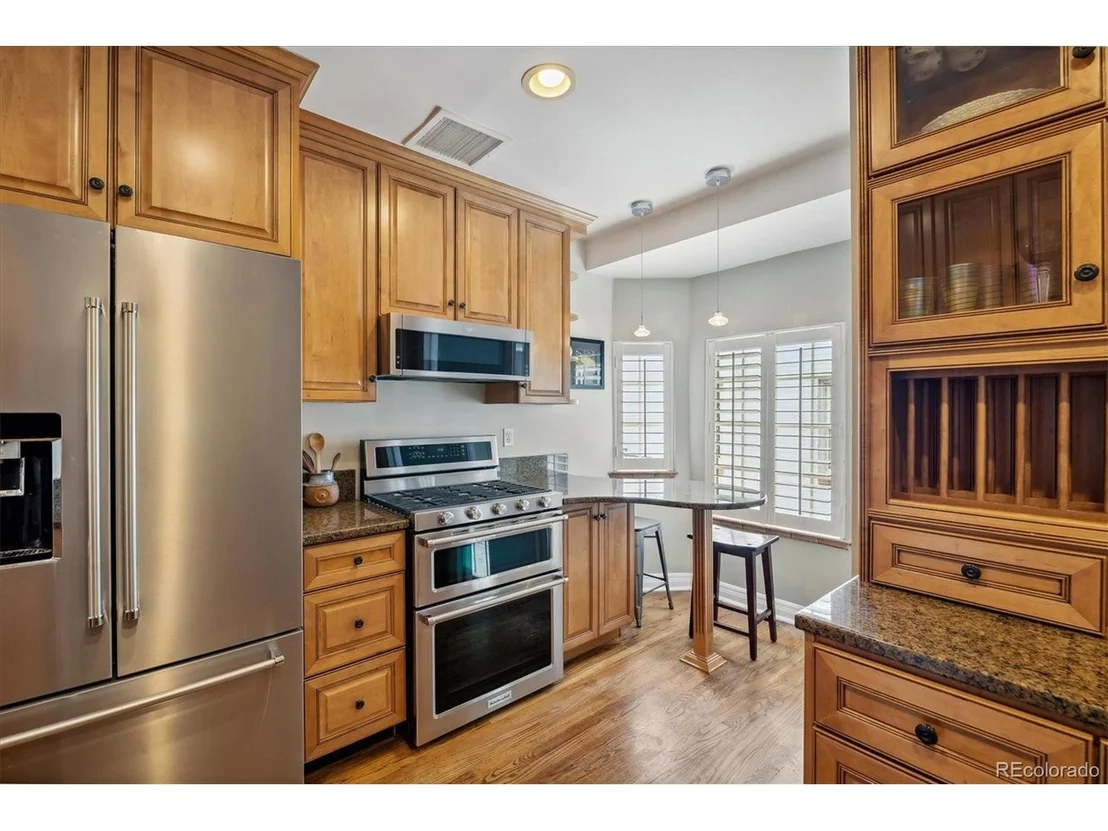 Photo of 651 Elm St