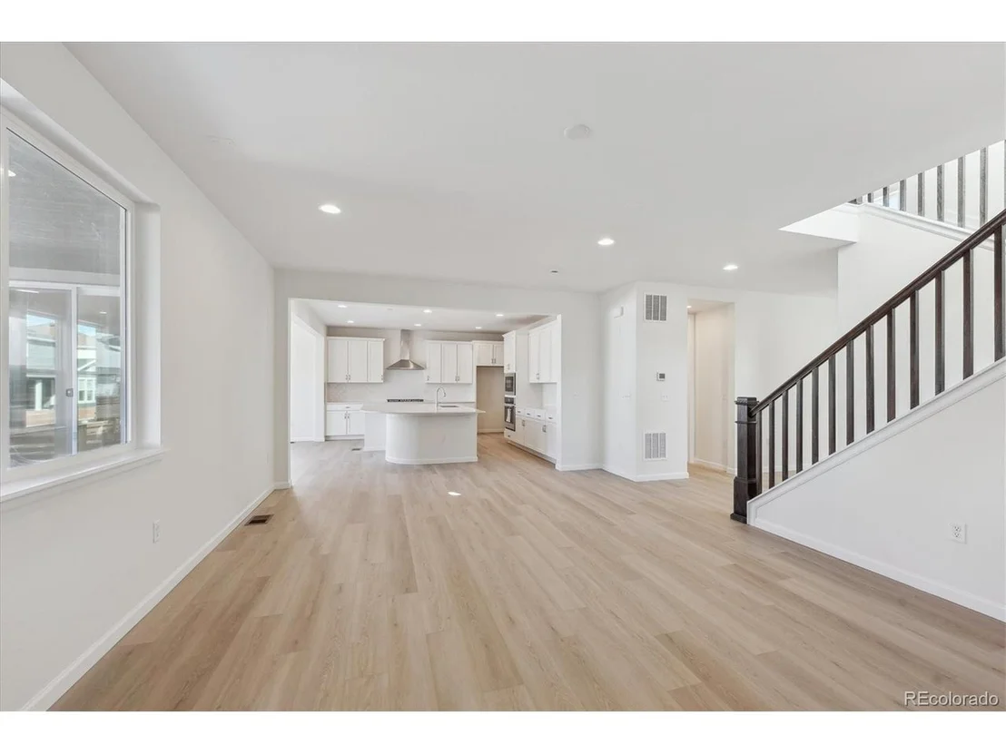 Photo of 660 Split Rock Dr