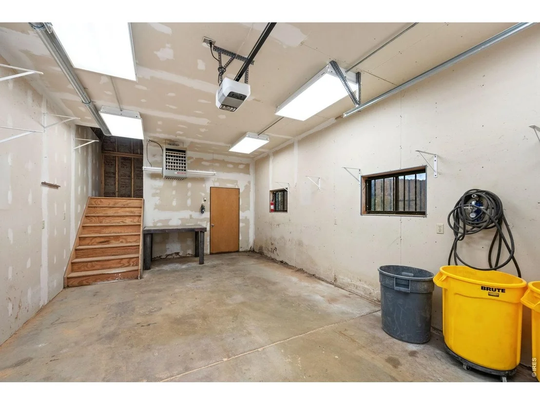 Photo of 697 N Beaver Rd