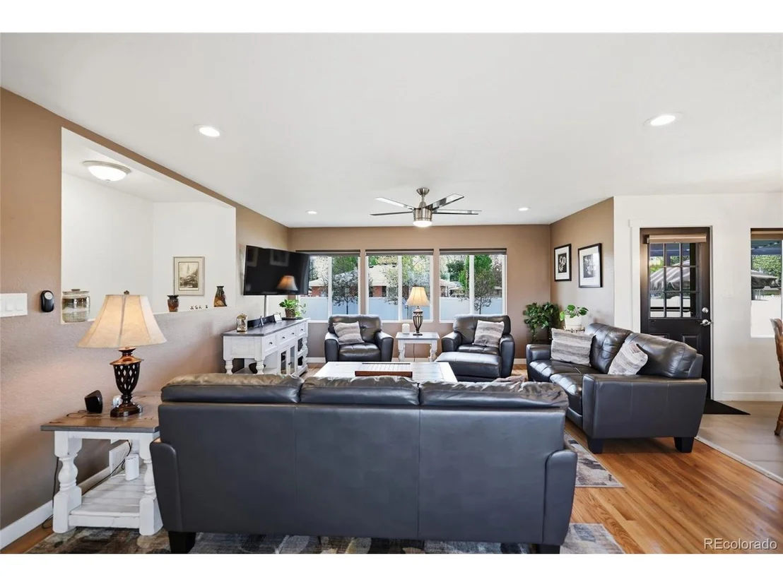 Photo of 2705 Sunset Ln
