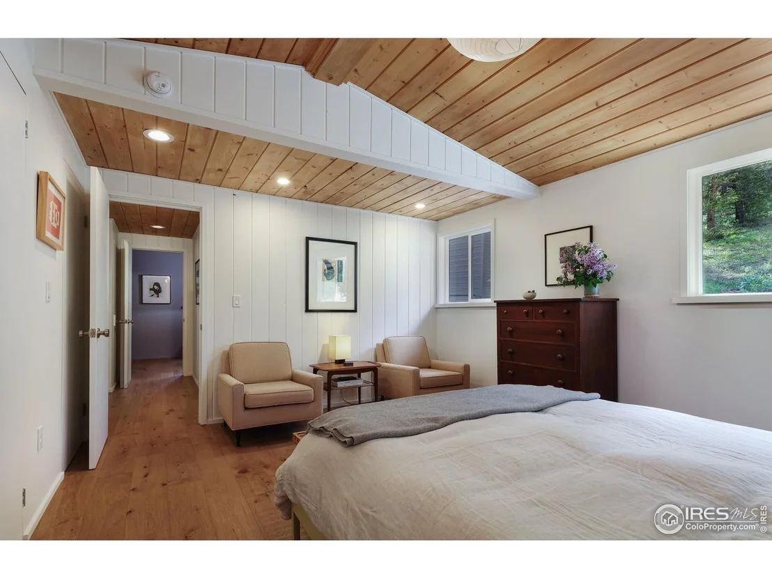 Photo of 451 Cedar Dr