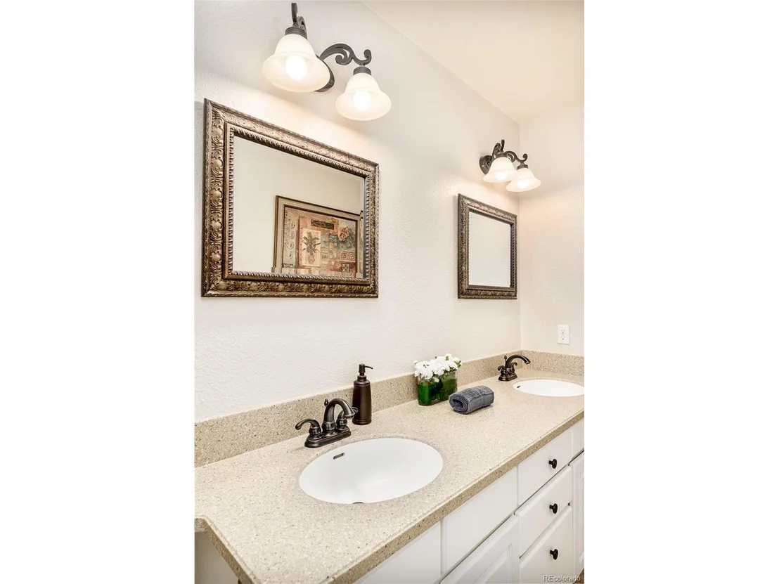 Photo of 10014 Silver Maple Rd