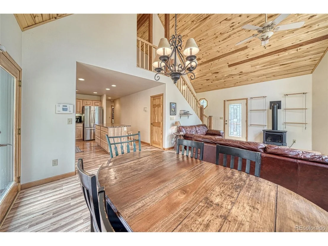 Photo of 988 Ruby Ln