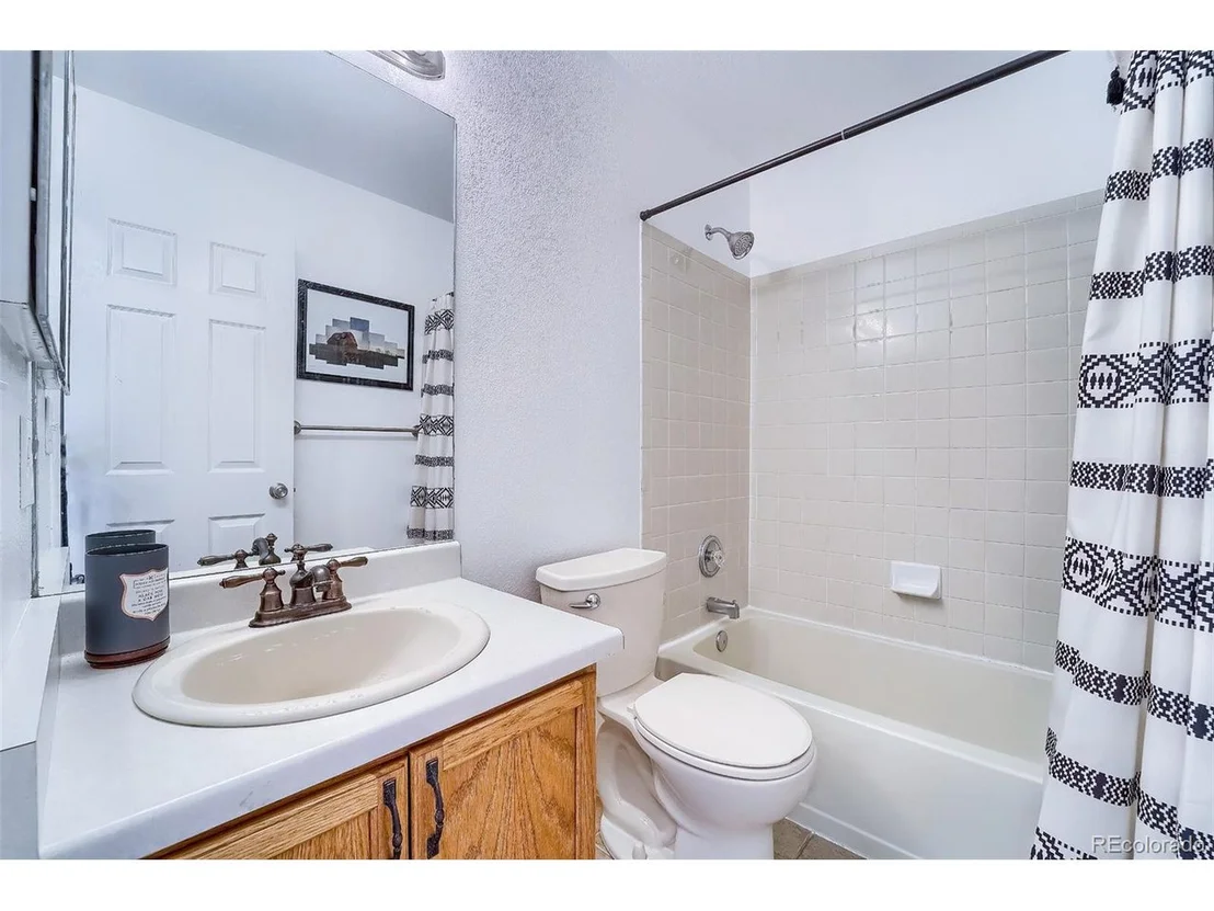 Photo of 1260 Red Mountain Dr