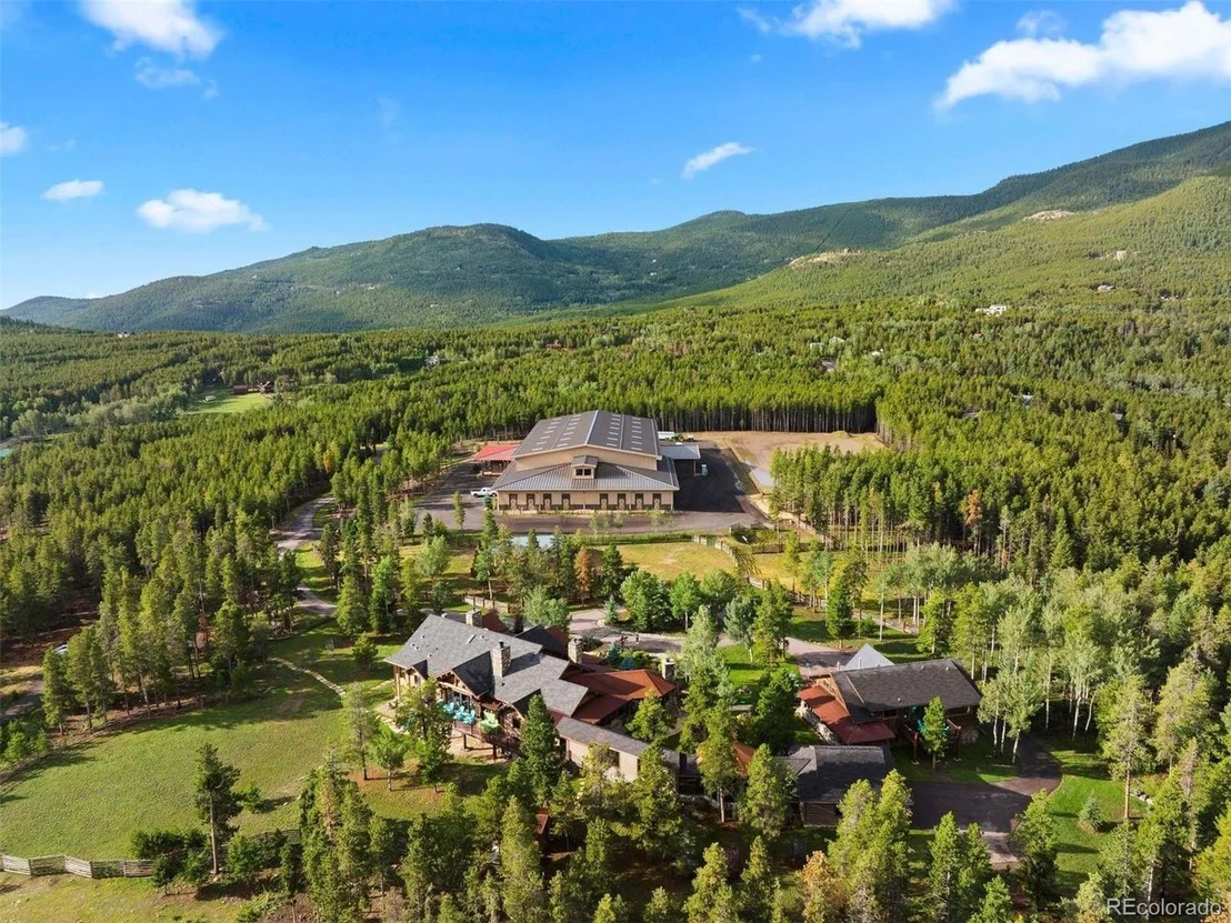 Photo of 9141 Mountain Ranch Rd