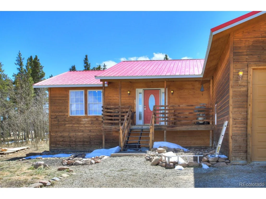 Photo of 18 Foxtail Dr